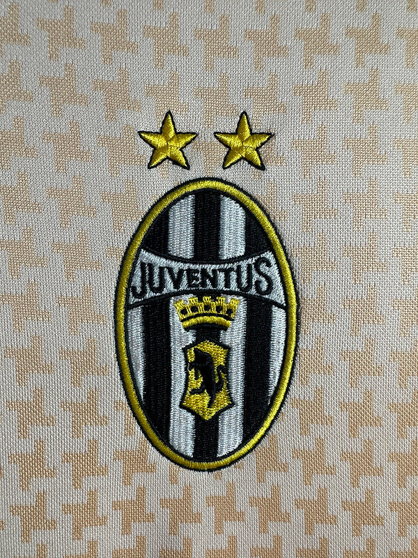 2003-04 Juventus Away Nike Jersey