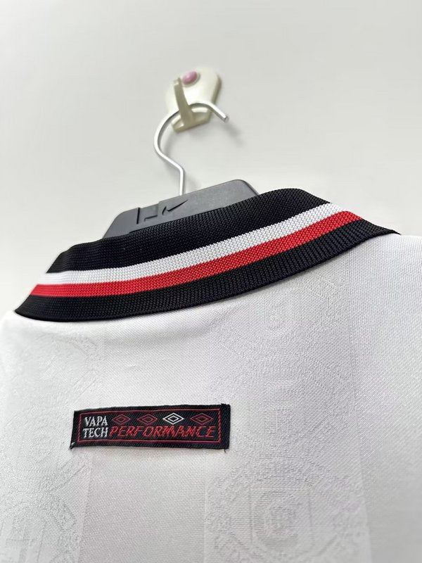 1998 Manchester United Away Umbro Jersey