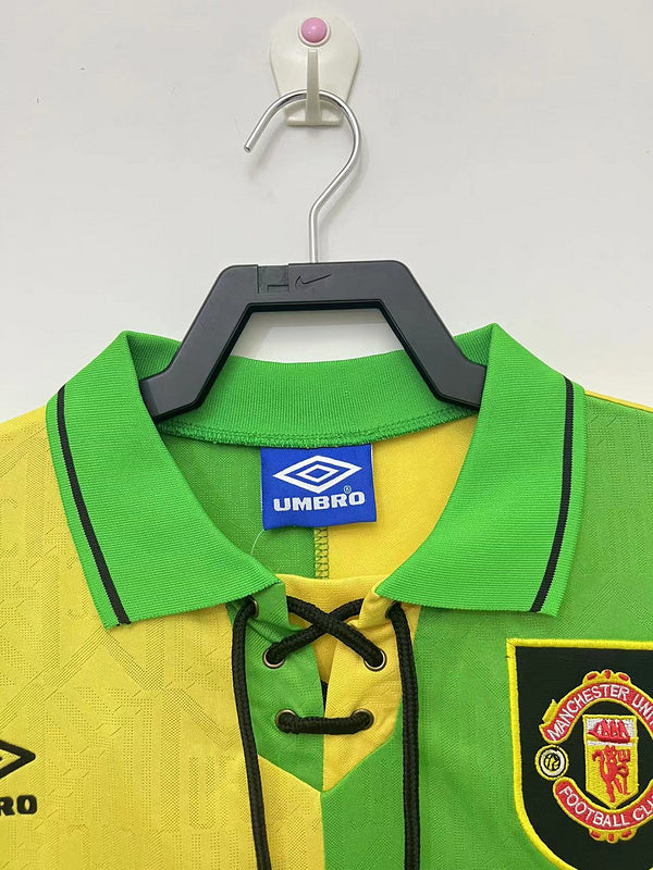 1992-94 Manchester United Away Umbro Jersey