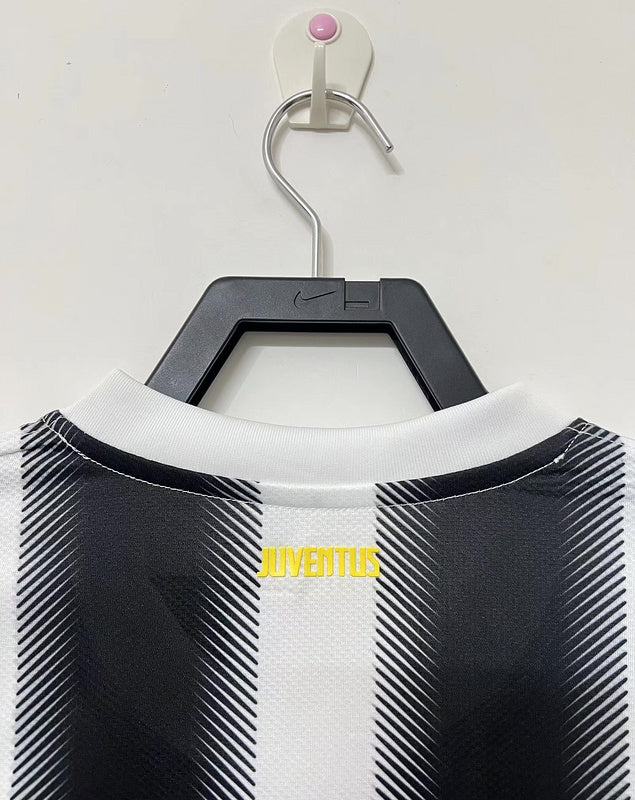 2011-12 Juventus Home Nike Jersey
