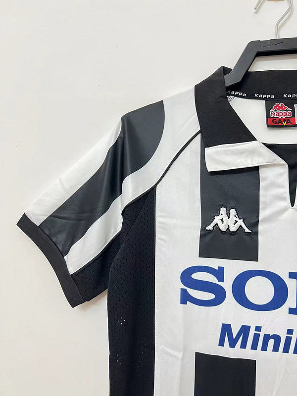 1997-98 Juventus Home Kappa Jersey