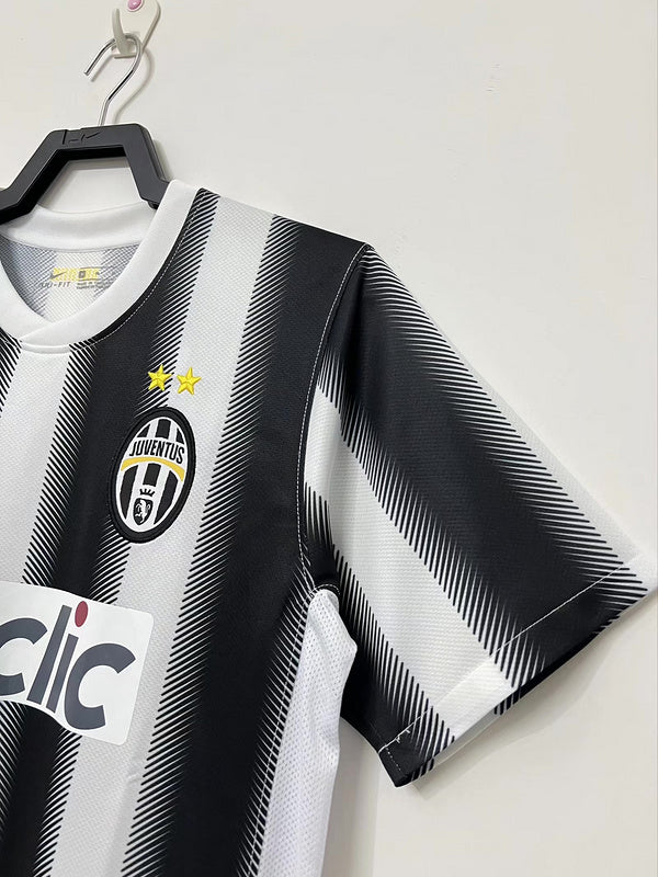 2011-12 Juventus Home Nike Jersey