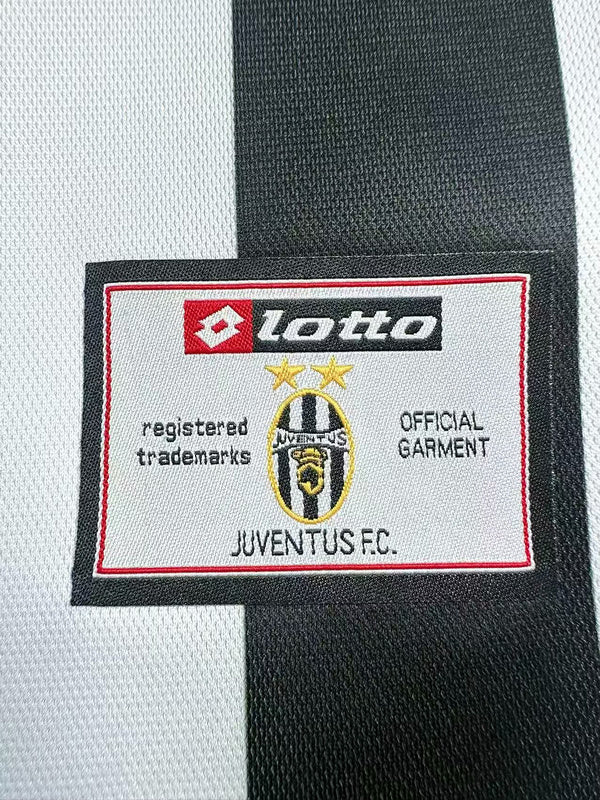 2001-02 Juventus Home Lotto Jersey