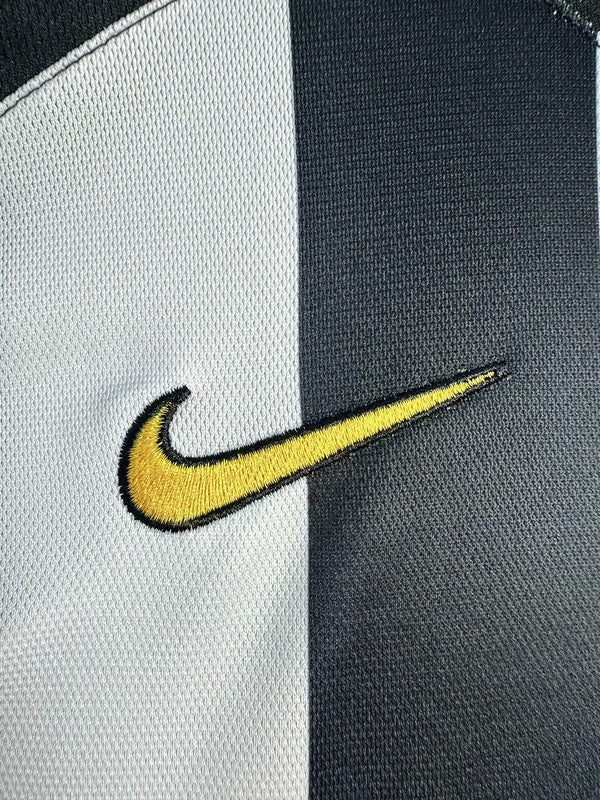 2005-06 Juventus Home Nike Jersey