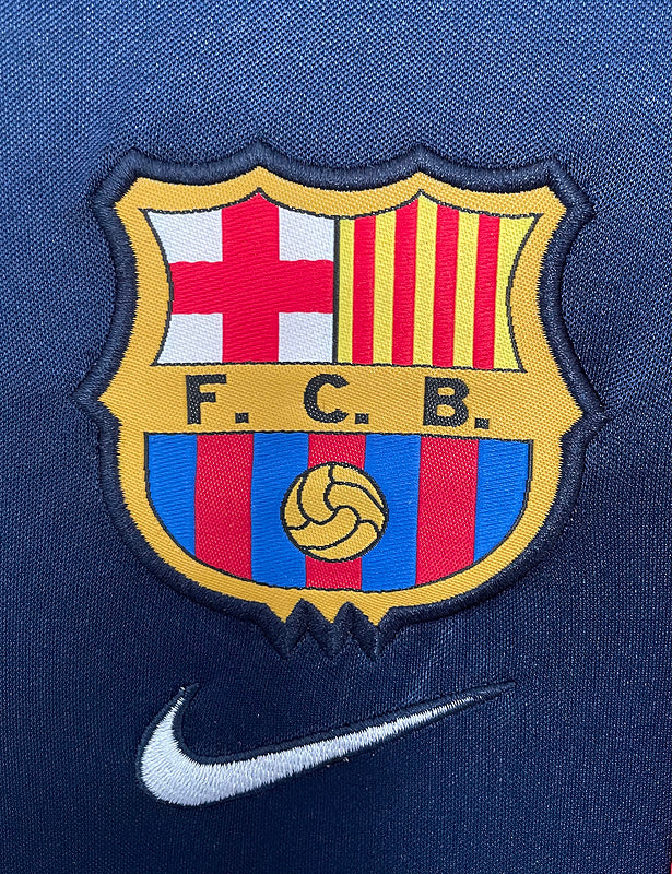 2001-02 Barcelona Away Nike Jersey