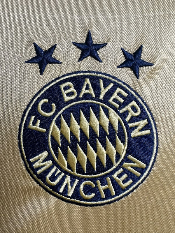 2003-04 Bayern Away adidas Jersey