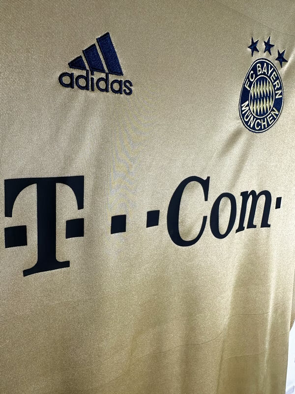 2003-04 Bayern Away adidas Jersey