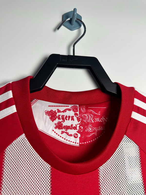 2010-11 Bayern Home adidas Jersey
