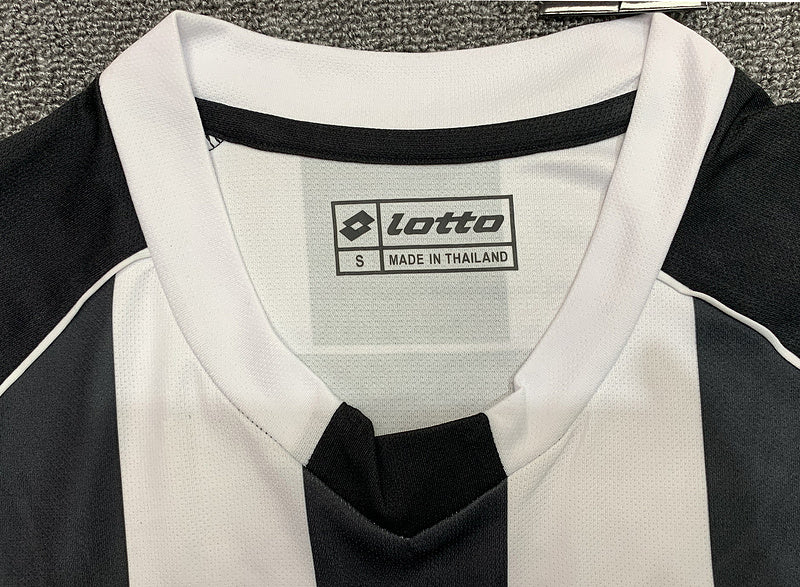 2002-03 Juventus Home Lotto Jersey
