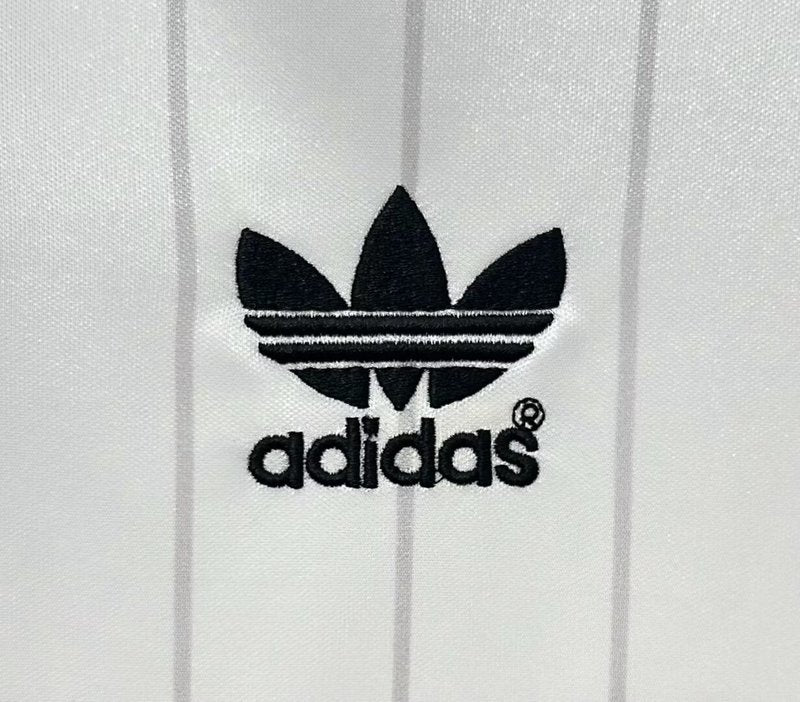 1983 Manchester United Away adidas Jersey